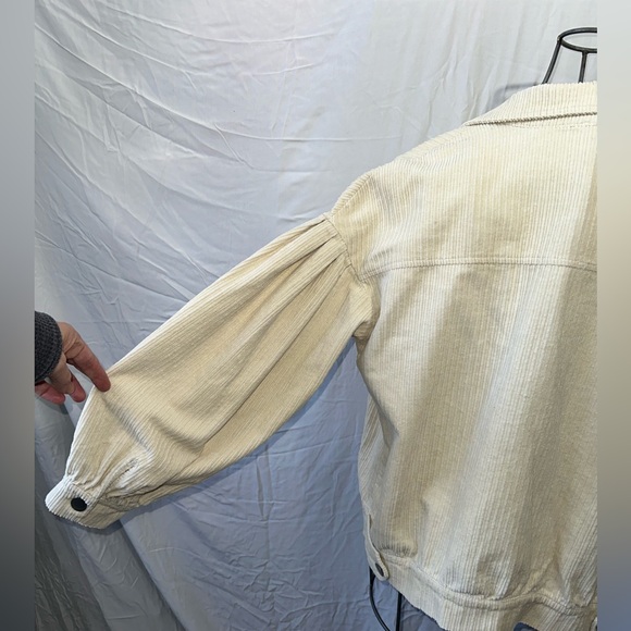 Promesa Cream coloured Corduroy button-up jacket with pockets - Picture 9 of 12